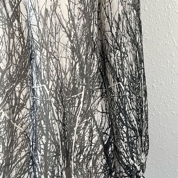 NWT Roz & Ali Womens Black and Tan Long Sleeve Blouse Size M - Picture 3 of 10